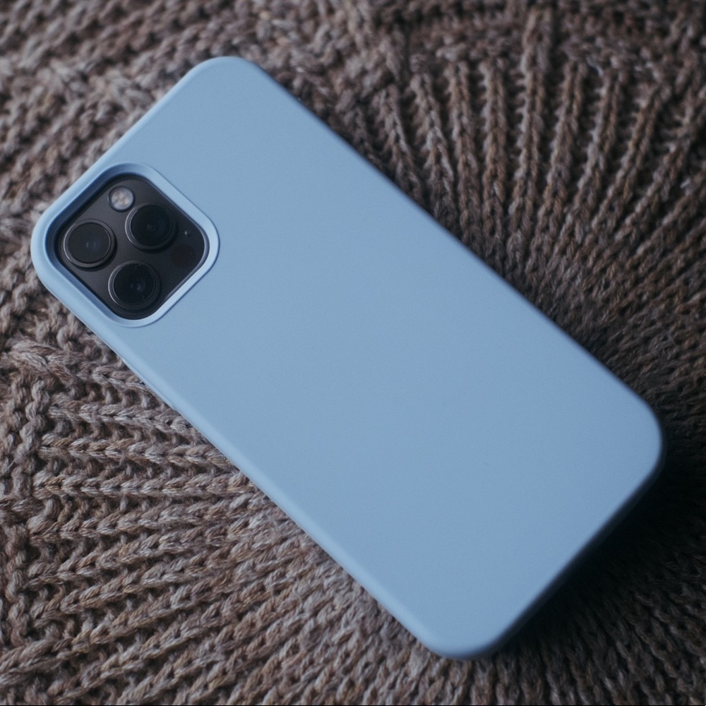 Baby blue Sarina silicone iPhone 12 Pro case